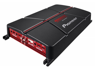 Автомобильный 4-х канальный усилитель PIONEER GM-A6704